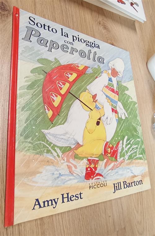 Sotto La Pioggia Con Paperotta Amy Hest Piccoli 1997