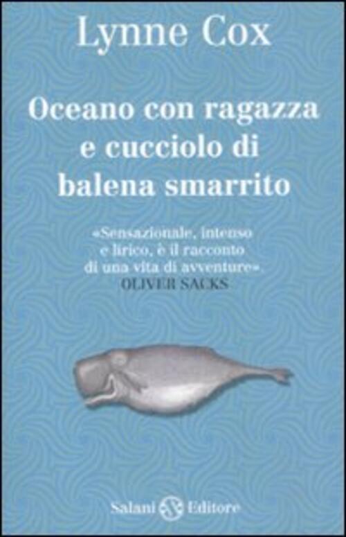 Oceano Con Ragazza E Cucciolo Di Balena Smarrito