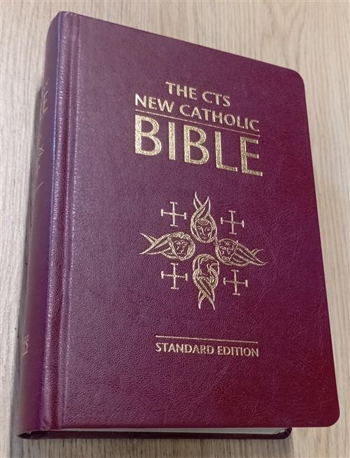 New Catholic Bible: Standard Edition Catholic Truth Society 2007