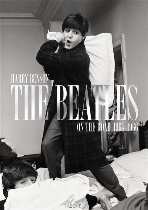 The Beatles. On The Road 1964-1966 Harry Benson Taschen 2013