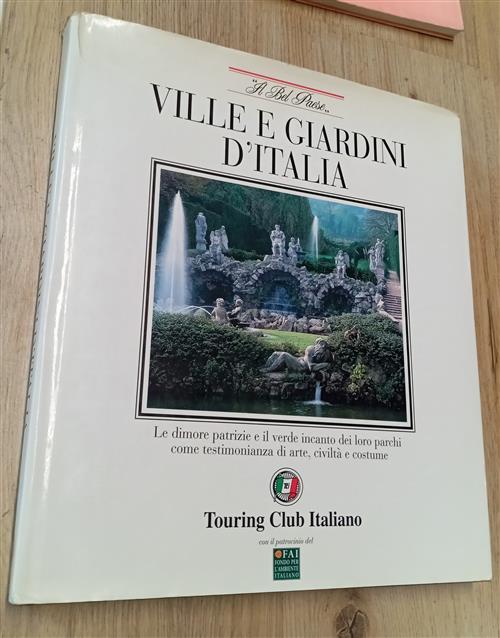 Ville E Giardini D'italia Touring 1997