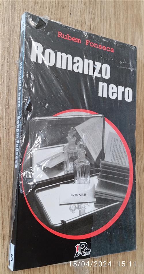 Romanzo Nero Rubem Fonseca Robin 2000